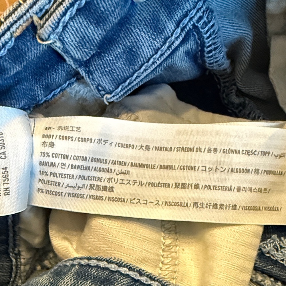 Hollister Ultra High Rise Super Skinny Jeans - Picture 4 of 5